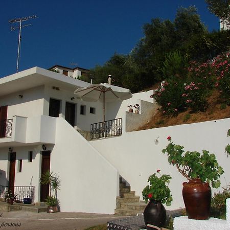Villa Frideriki Agia Paraskevi  Exteriör bild