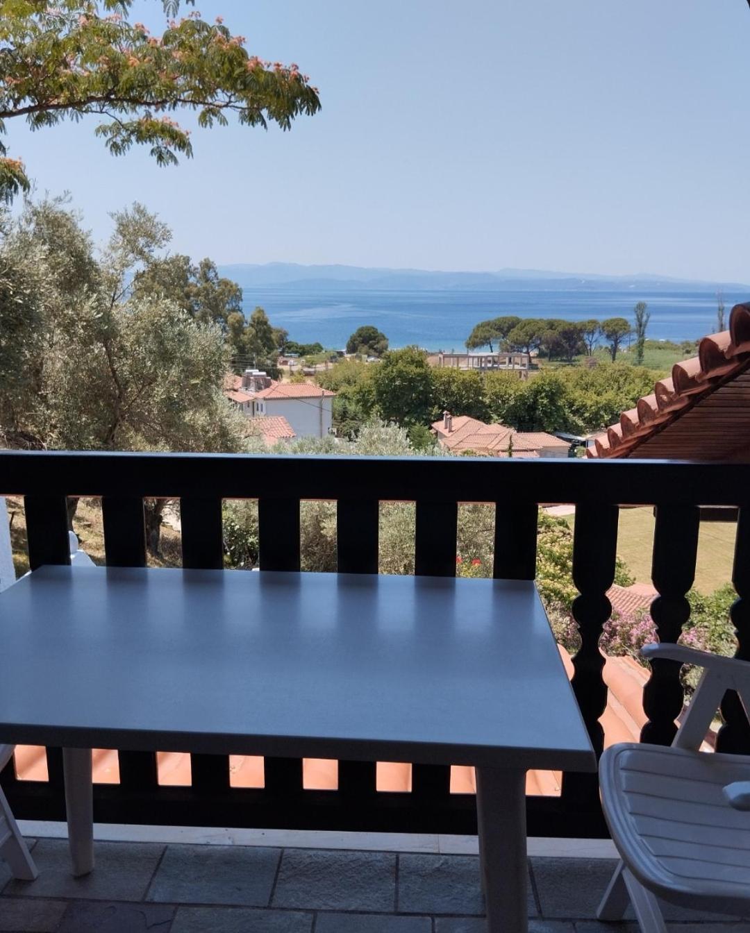 Villa Frideriki Agia Paraskevi  Exteriör bild
