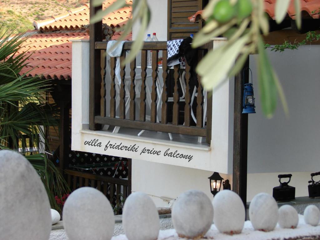 Villa Frideriki Agia Paraskevi  Rum bild