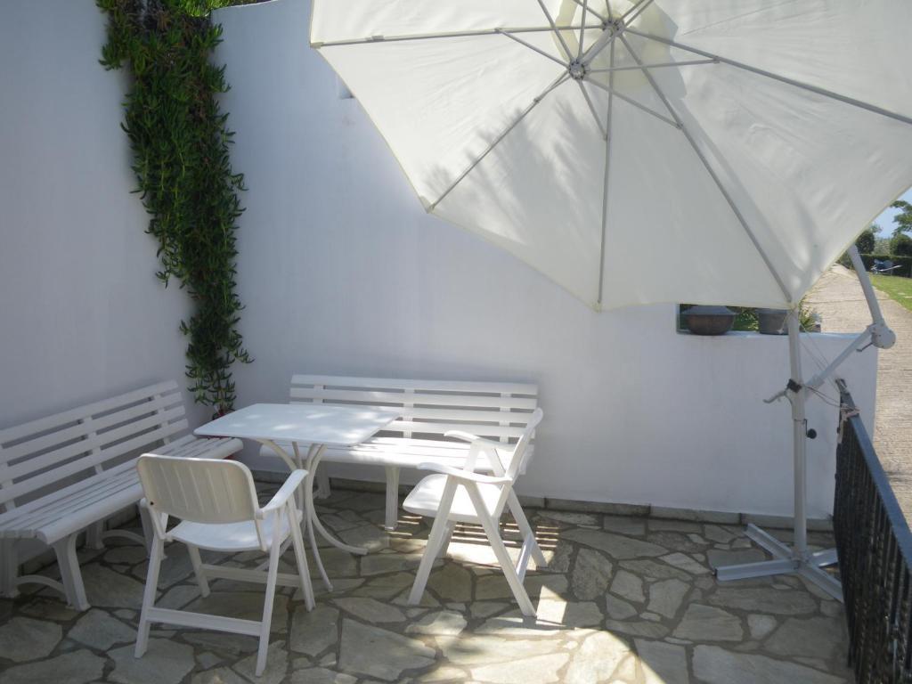 Villa Frideriki Agia Paraskevi  Rum bild
