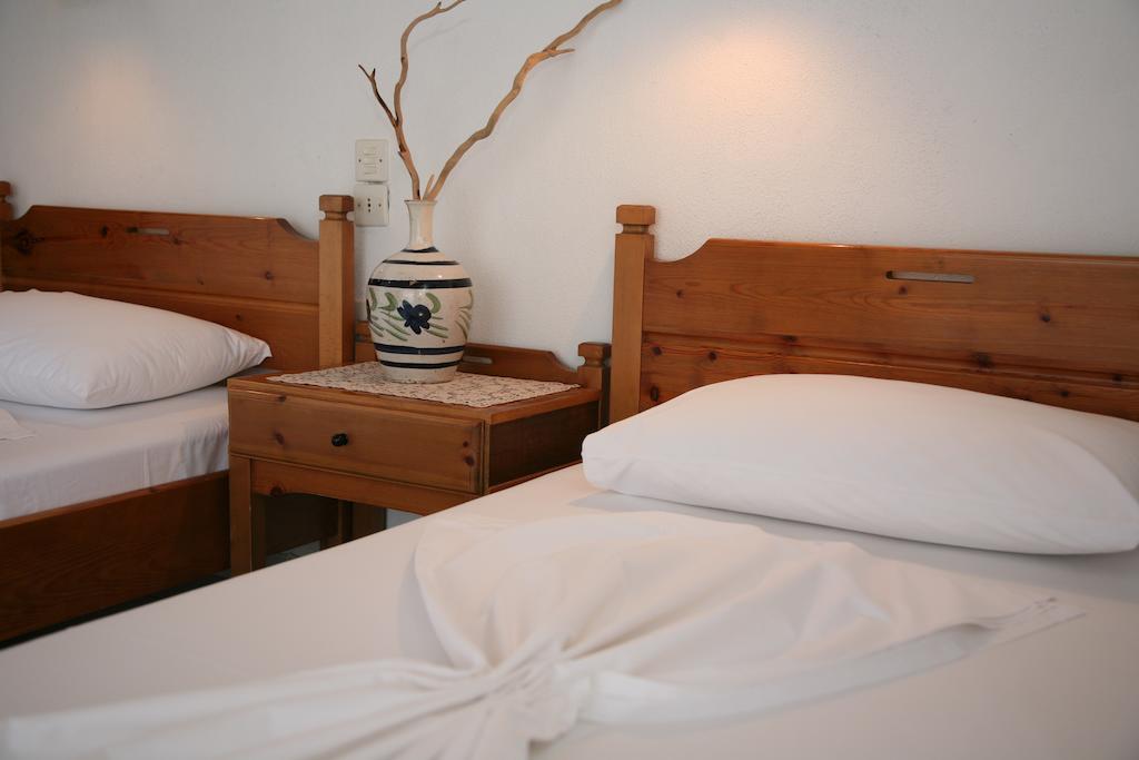 Villa Frideriki Agia Paraskevi  Rum bild