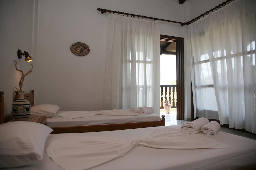 Villa Frideriki Agia Paraskevi  Exteriör bild