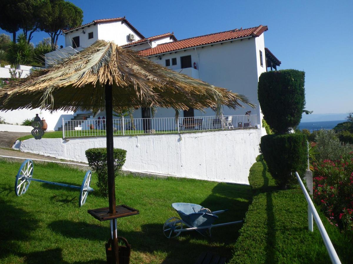 Villa Frideriki Agia Paraskevi  Exteriör bild